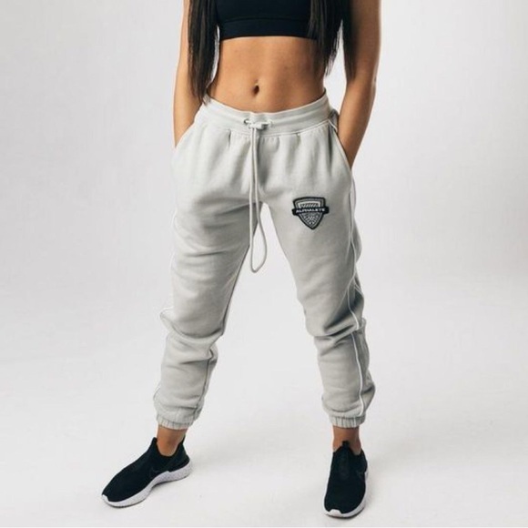 Alphalete Varsity Joggers - Picture 1 of 6